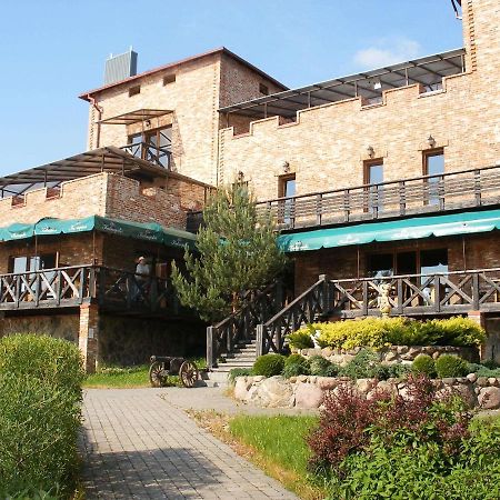 Tvirtove Prie Didziulio Hotel Dėdeliškės Bagian luar foto